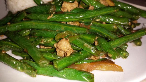 Dry sauteed string beans